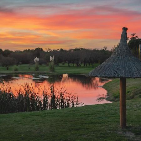 Cabanas Termas Del Guaychu Villa Gualeguaychú Exteriör bild